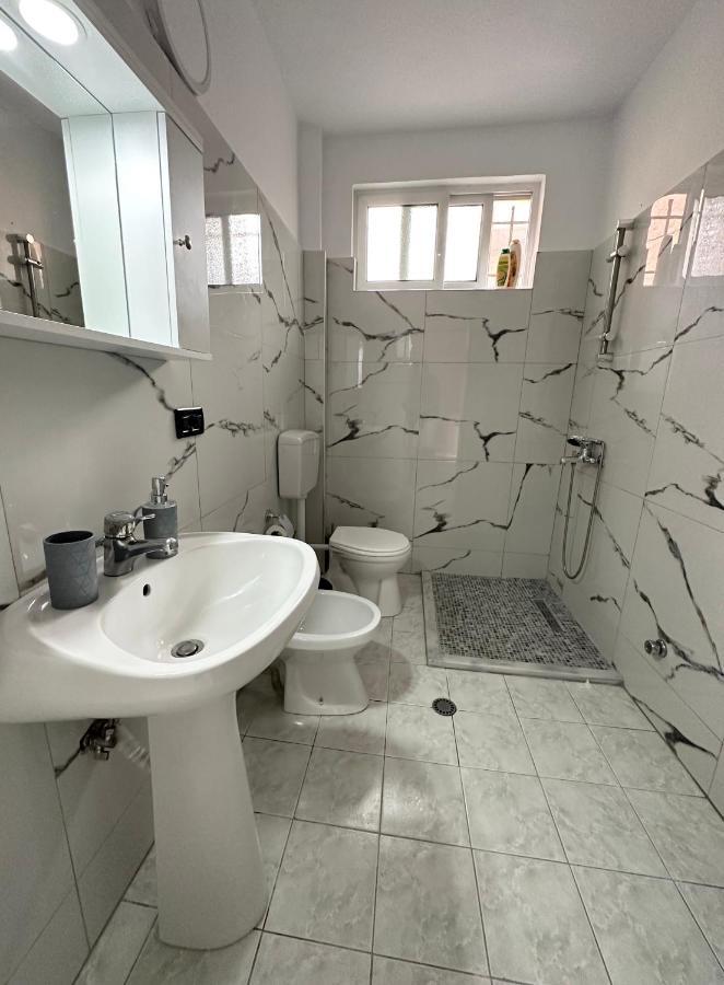 Bejart Apartment 5 Tirana Zewnętrze zdjęcie